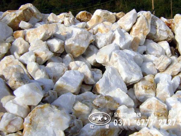 石英石粉碎機(jī)價(jià)格多少？