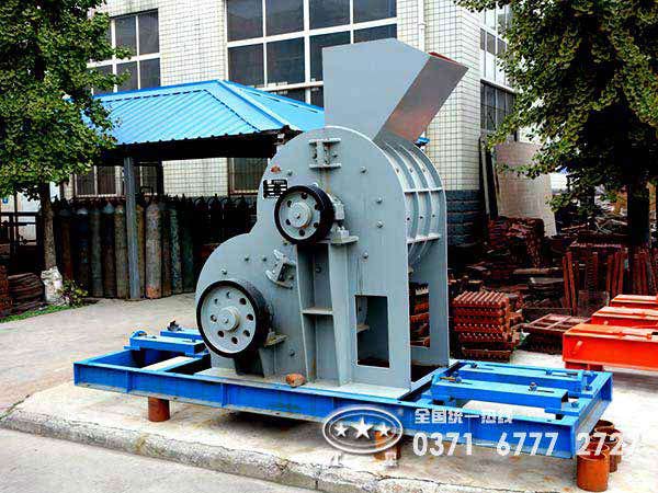 爐渣粉碎機(jī)價(jià)格多少錢？