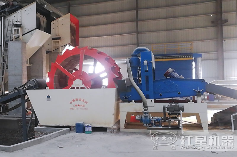 簡(jiǎn)易小型洗沙機(jī)清洗山沙現(xiàn)場(chǎng)