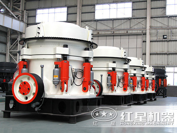 1750型短頭圓錐破碎機(jī)多少錢？大概生產(chǎn)量可達(dá)多少噸？