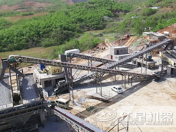 能把石塊破碎成石子的打石機(jī)多少錢？怎么配置？