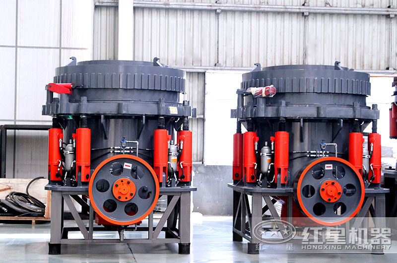 含鐵的石頭用什么破碎機(jī)粉碎比較好？