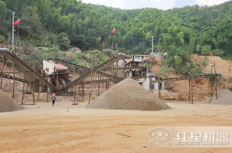 石頭破碎機(jī)成套設(shè)備都有哪些？?jī)?nèi)含石頭破碎機(jī)生產(chǎn)的全過(guò)程視頻